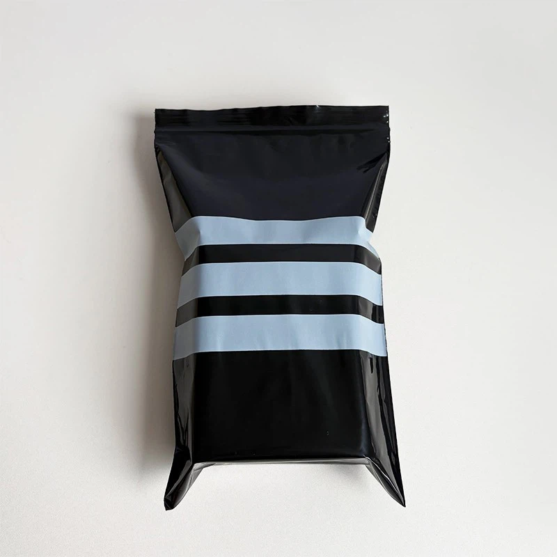 black poly mailer bags